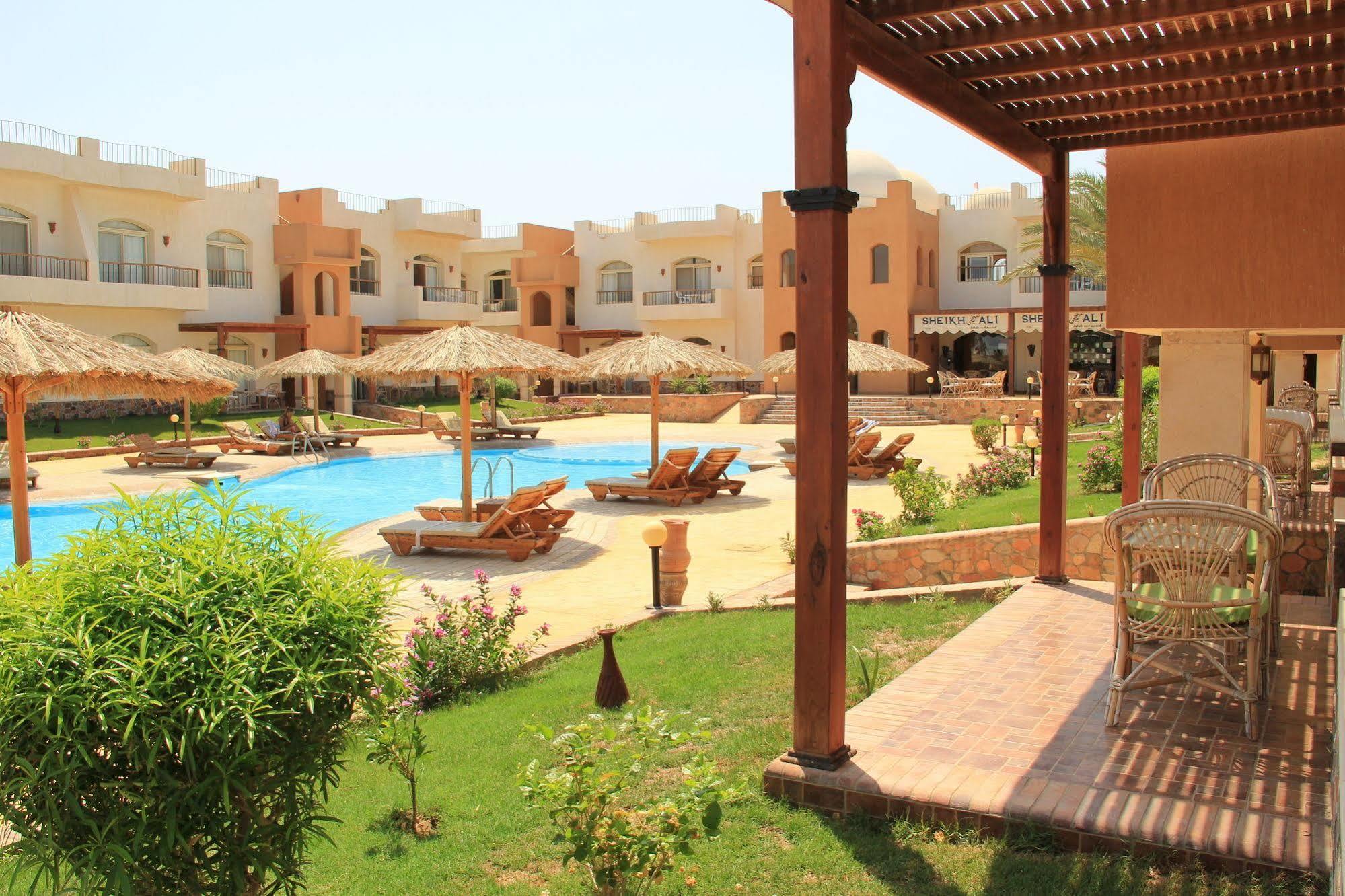 Sheikh Ali Dahab Resort Exterior photo